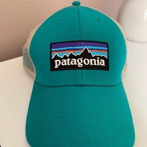 Patagonia Teal Hat!!